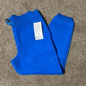 BNWT Lululemon Scuba High-Rise Jogger in Poolside (blue)—size 10